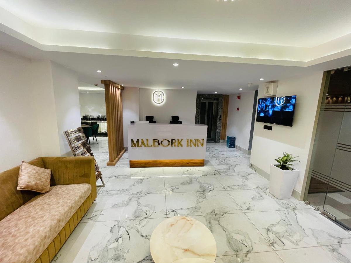 Hotel Malbork Inn @ Janakpuri เดลี ภายนอก รูปภาพ